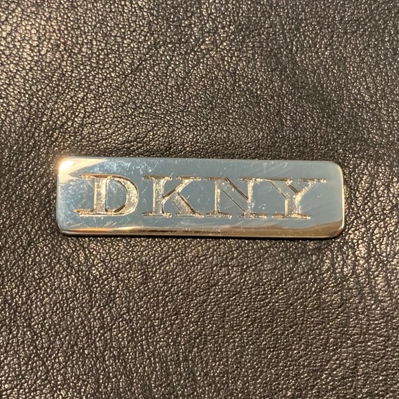 DKNY Black leather satchel bag - Picture 4 of 6